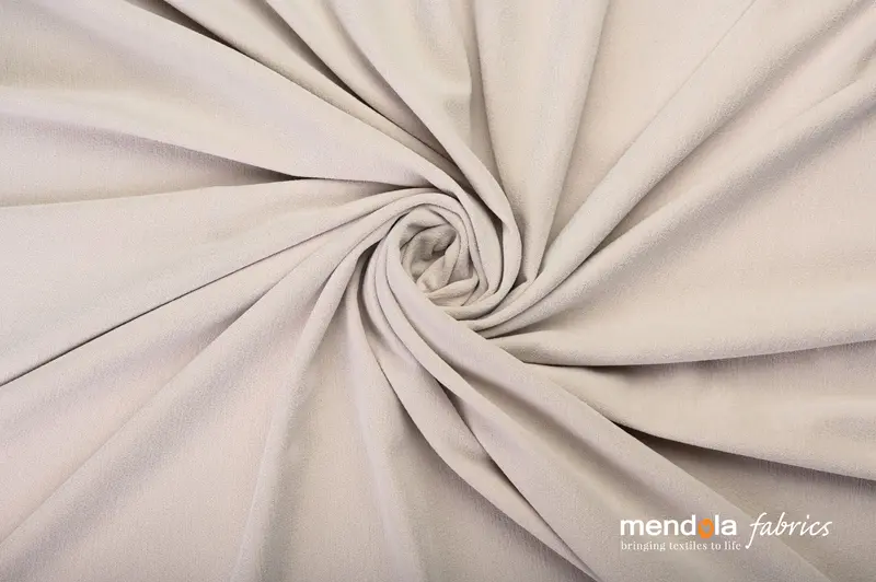 Draperie PONTE 17, crem, țesătură tip chenille